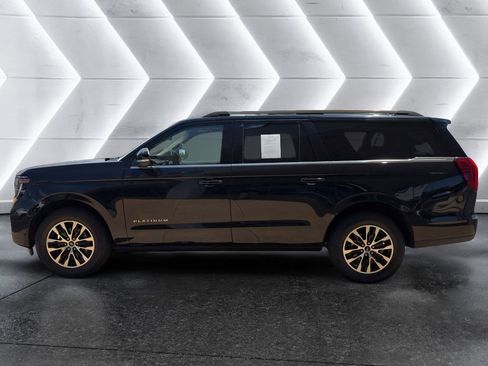 Used 2025 Ford Expedition Max Platinum AWD/4WD image 4