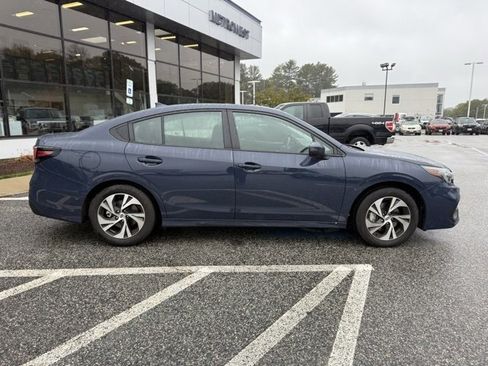 Used 2025 Subaru Legacy Premium image 6