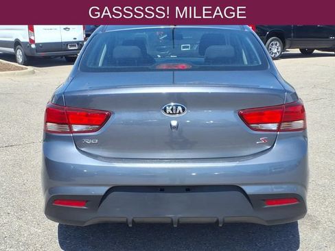 Used 2019 Kia Rio S FWD image 6