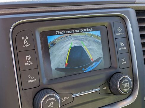 Used 2018 RAM 2500 Tradesman w/ Chrome Appearance Group image 27