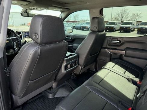 Used 2022 Chevrolet Silverado 1500 LTZ w/ LTZ Premium Package image 31