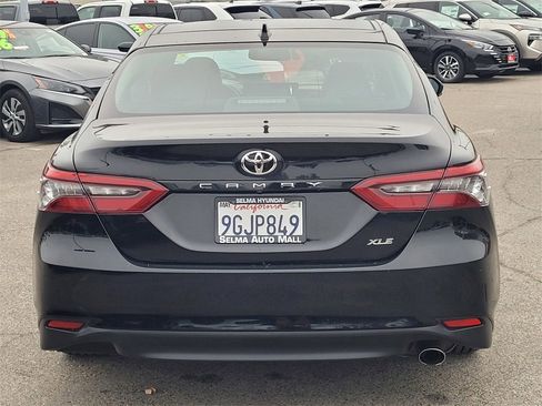 Used 2023 Toyota Camry XLE image 6