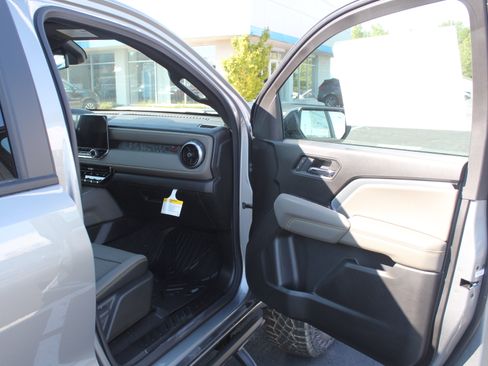 New 2026 Chevrolet Colorado ZR2 w/ ZR2 Bison Edition image 26