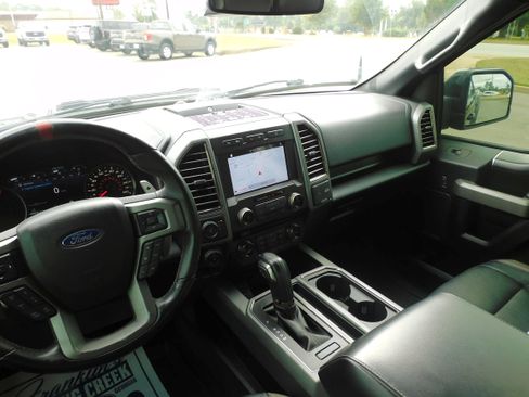 Used 2018 Ford F150 Raptor w/ Equipment Group 802A Luxury image 19