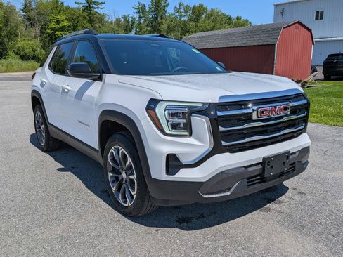 New 2027 GMC Terrain Elevation w/ Elevation Premium Package AWD/4WD image 4