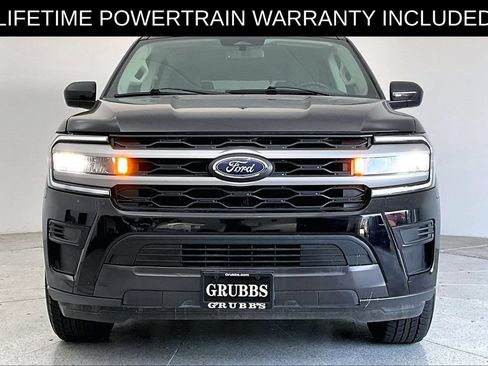 Used 2024 Ford Expedition XLT AWD/4WD image 4