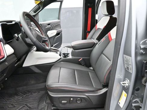 Used 2023 GMC Canyon AT4X AWD/4WD image 14
