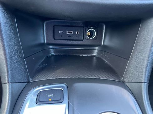 Used 2022 Chevrolet Equinox LT AWD/4WD image 32