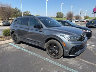 Used 2023 Volkswagen Tiguan SE R-Line video 1