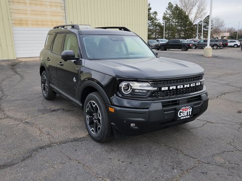 New 2025 Ford Bronco Sport Outer Banks w/ Outer Banks Tech Package+ image 18