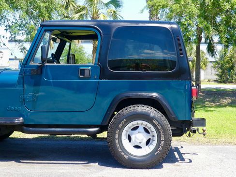 Used 1995 Jeep Wrangler Rio Grande image 34