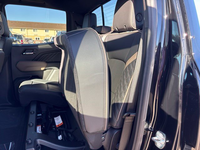 Used 2026 GMC Canyon Denali AWD/4WD image 34