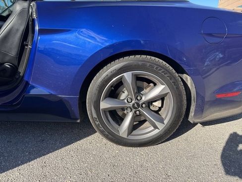 Used 2015 Ford Mustang Premium image 13