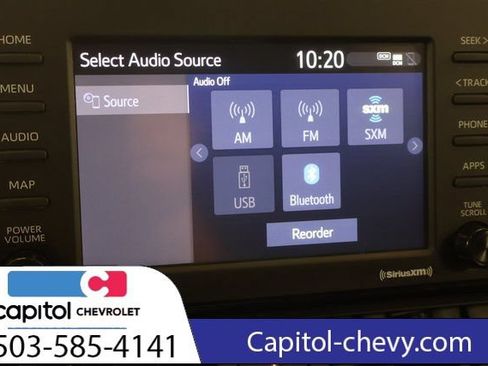 Used 2020 Toyota RAV4 XLE w/ Carpet Mat Package AWD/4WD image 23