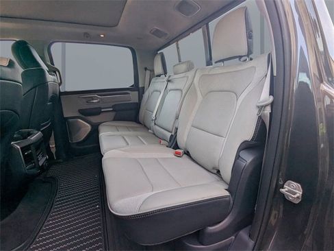 Used 2024 RAM 1500 Limited image 13