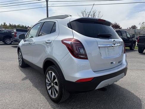 Used 2022 Buick Encore Preferred w/ Safety Package image 6
