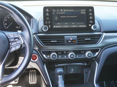 Used 2018 Honda Accord Sport image 20
