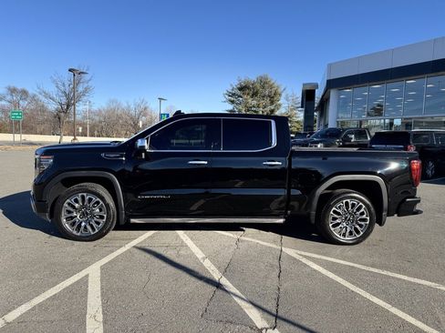 Used 2025 GMC Sierra 1500 Denali Ultimate image 2
