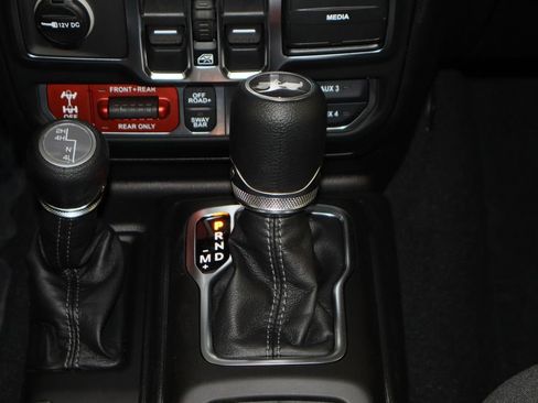 New 2026 Jeep Wrangler Unlimited Rubicon image 13