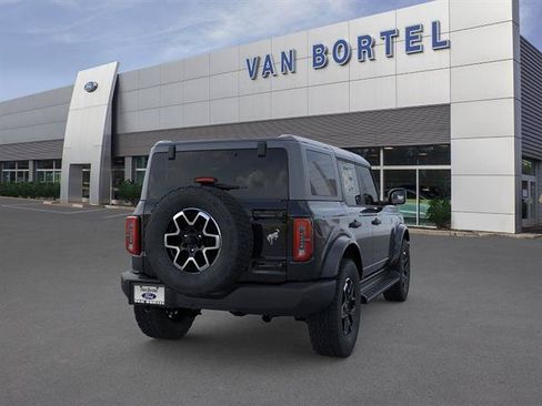 Used 2026 Ford Bronco Outer Banks AWD/4WD image 33