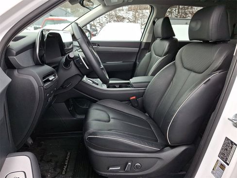 Used 2023 Hyundai Palisade SEL image 15