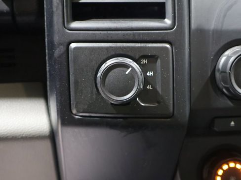 Used 2015 Ford F150 XL w/ Equipment Group 101A Mid AWD/4WD image 26