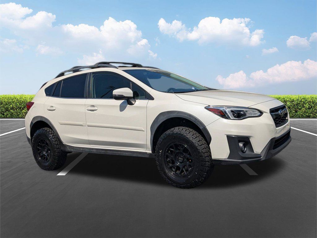 Used 2020 Subaru Crosstrek 2.0i Limited w/ Moonroof Package w/Navigation AWD/4WD image 2
