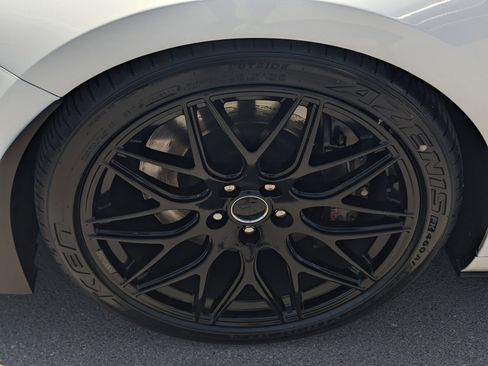 Used 2022 Ford Mustang GT Premium w/ GT Performance Package RWD image 7