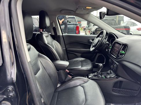 Used 2018 Jeep Compass Limited w/ Navigation Group AWD/4WD image 36