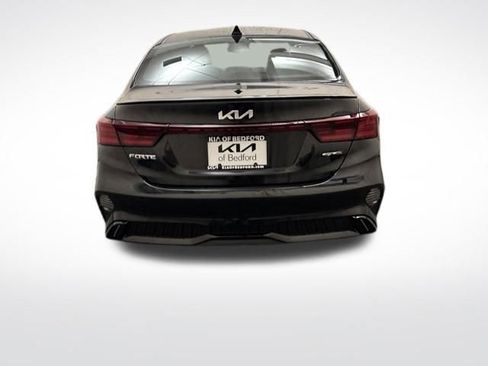 Certified 2024 Kia Forte GT-Line FWD image 6