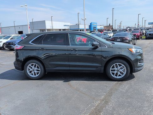 Used 2024 Ford Edge SEL AWD/4WD image 2