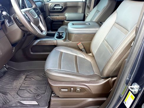 Used 2021 GMC Sierra 1500 Denali w/ Denali Ultimate Package image 12