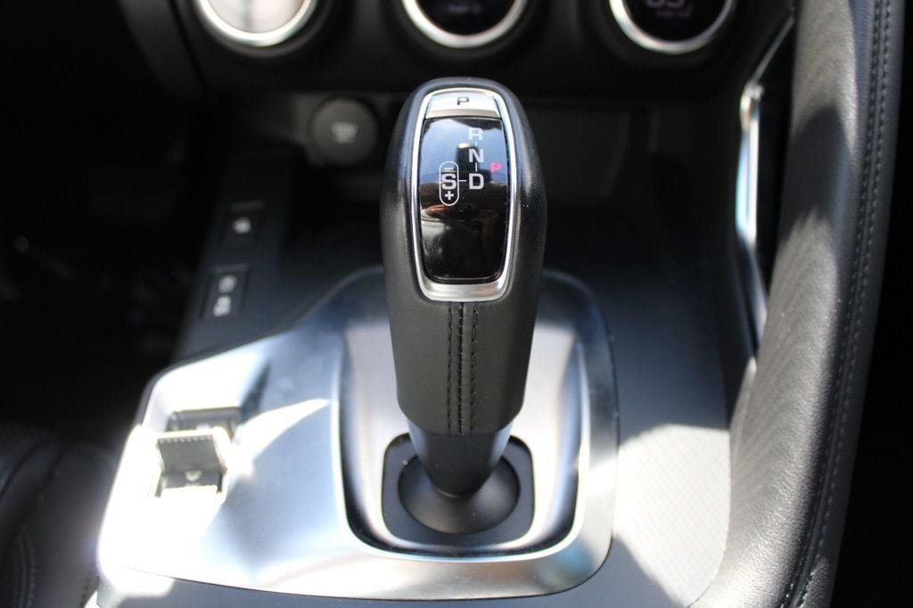 Used 2020 Jaguar E-PACE AWD/4WD image 22