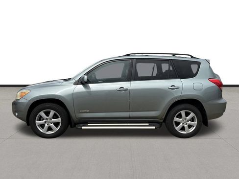 Used 2007 Toyota RAV4 Limited FWD image 8