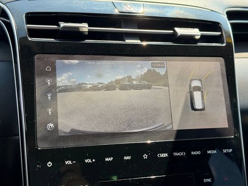 Used 2023 Hyundai Tucson Limited AWD/4WD image 10