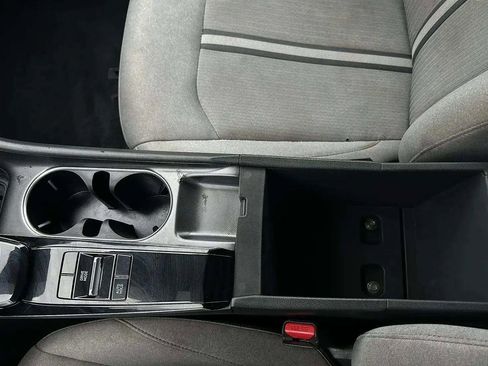 Used 2020 Hyundai Sonata SE w/ Cargo Package image 34