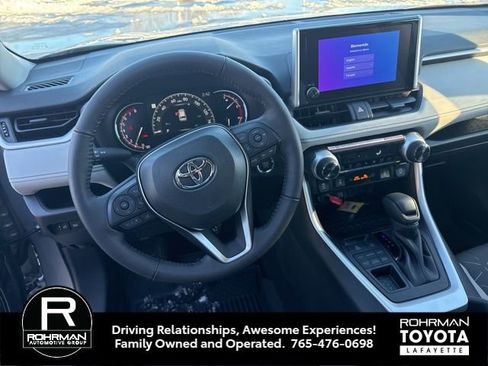 New 2025 Toyota RAV4 XLE image 10