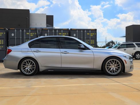 Used 2017 BMW 340i Sedan image 18