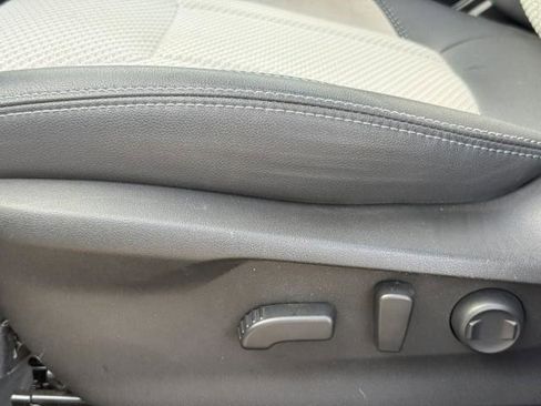 Used 2020 Subaru Forester Premium image 18