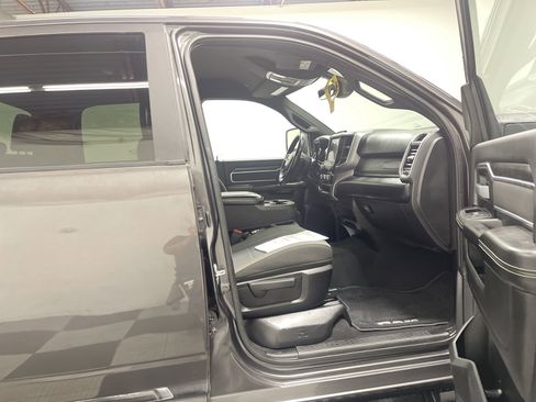 Used 2024 RAM 3500 Big Horn image 25