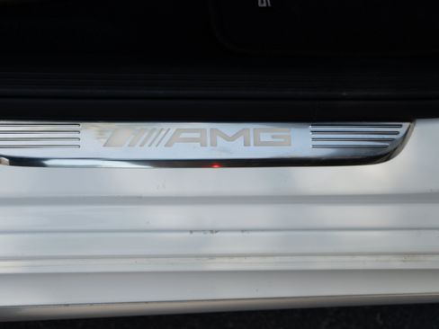 Used 2018 Mercedes-Benz E 63 AMG S image 41