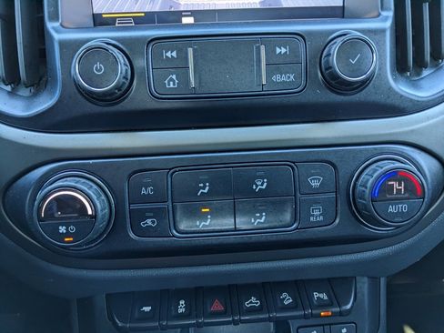 Used 2021 Chevrolet Colorado Z71 image 30