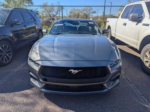Used 2024 Ford Mustang Coupe image 2