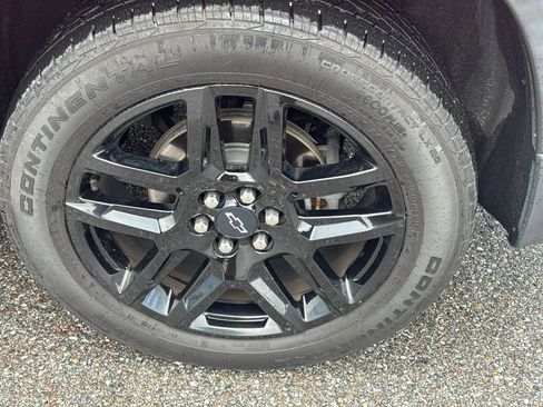 Used 2019 Chevrolet Traverse LT FWD image 8