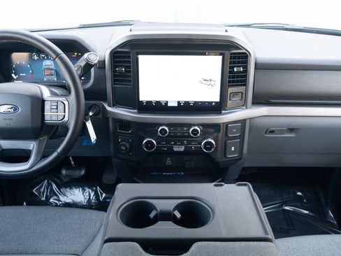 Used 2025 Ford F150 XLT w/ Equipment Group 301A Standard AWD/4WD image 16