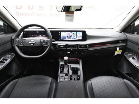 New 2026 Nissan Sentra SR w/ SR Premium Package FWD image 7