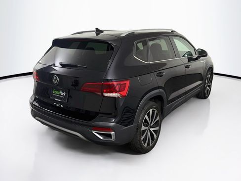 Used 2023 Volkswagen Taos SE FWD image 9