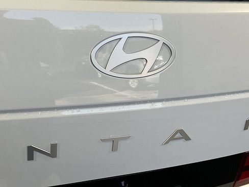 New 2026 Hyundai Santa Fe Limited FWD image 21