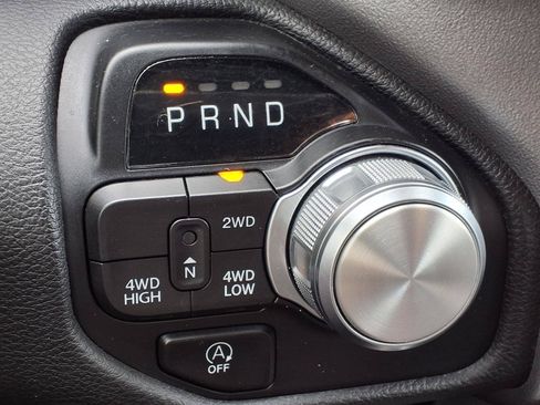 Used 2024 RAM 1500 Laramie AWD/4WD image 13