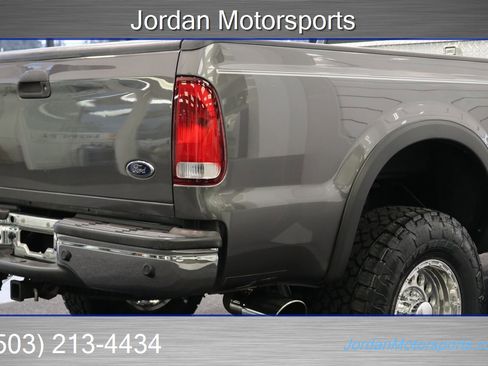 Used 2003 Ford F350 Lariat image 12